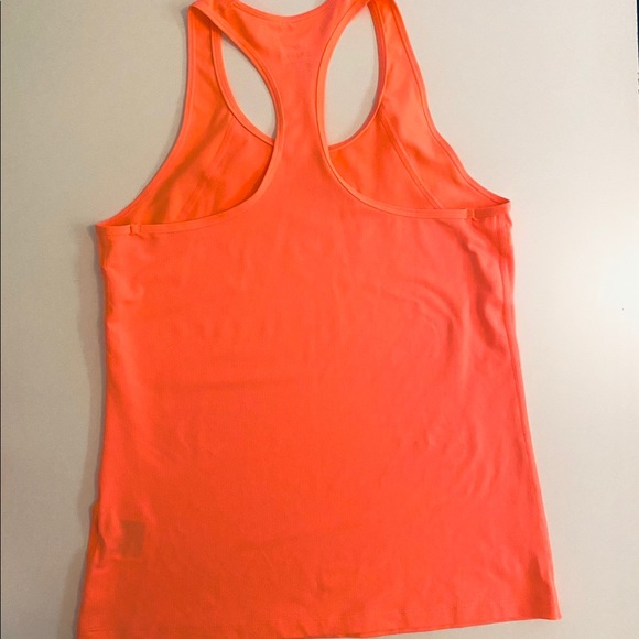 NIKE DRI-FIT Racerback tank - Picture 5 of 6